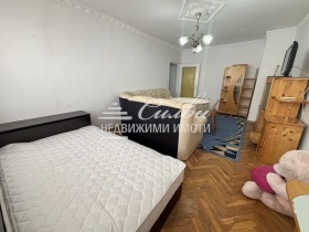 1 Schlafzimmer Pazara, Schumen 4