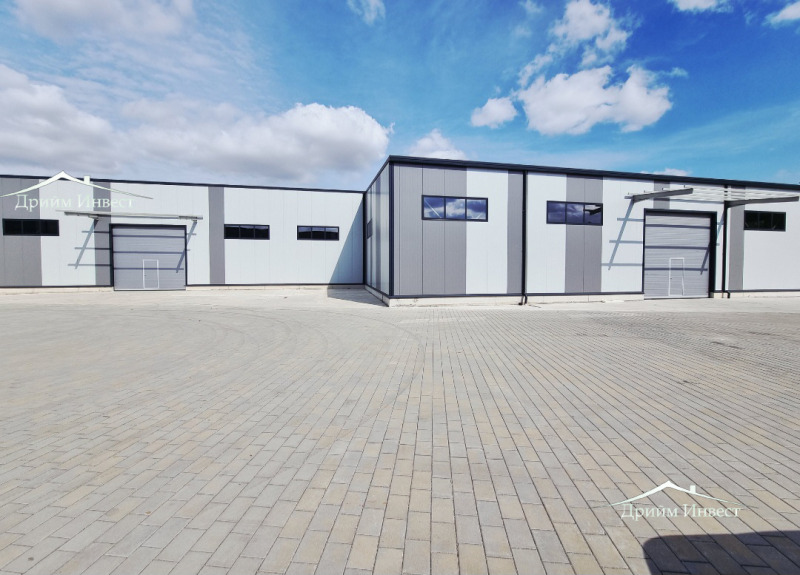 K pronájmu  Úložný prostor Plovdiv , Industrialna zona - Sever , 1050 m2 | 78273107 - obraz [3]