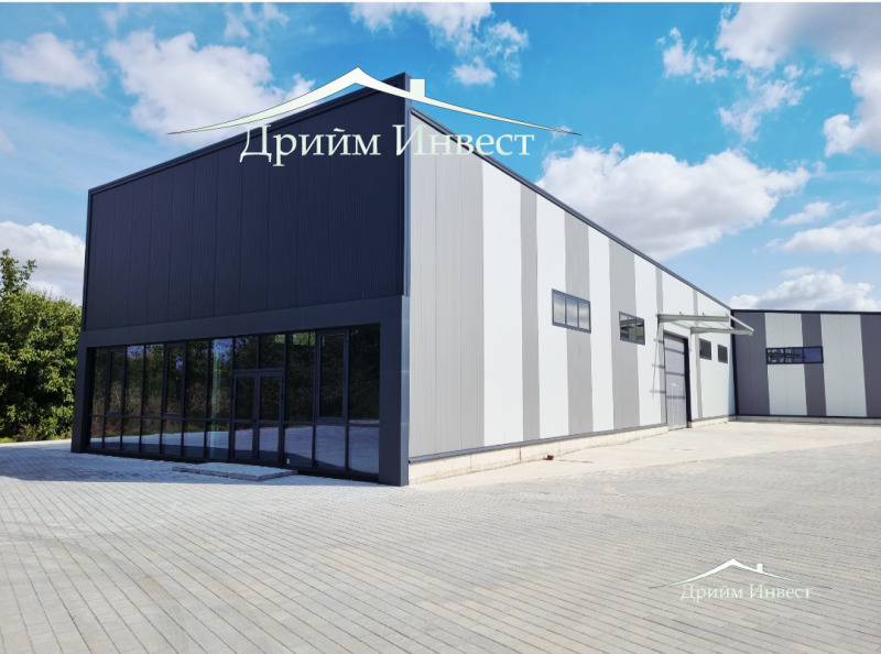 K pronájmu  Úložný prostor Plovdiv , Industrialna zona - Sever , 1050 m2 | 78273107