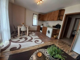 1 chambre Tsentar, Varna