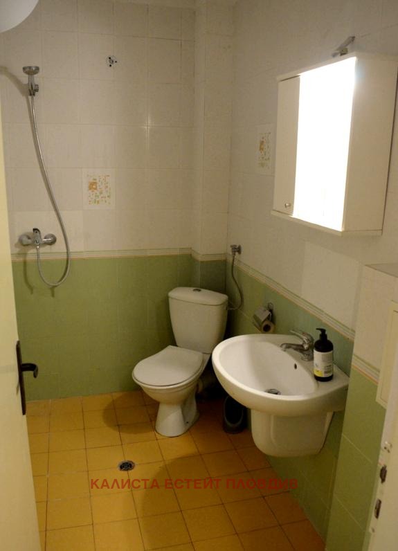 De inchiriat  1 dormitor Plovdiv , Cârșiiaca , 75 mp | 79723388 - imagine [5]