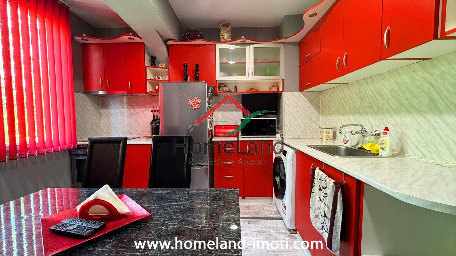 Дава под наем 3-СТАЕН, гр. Пазарджик, Ставропол, снимка 2 - Апартаменти - 54448134