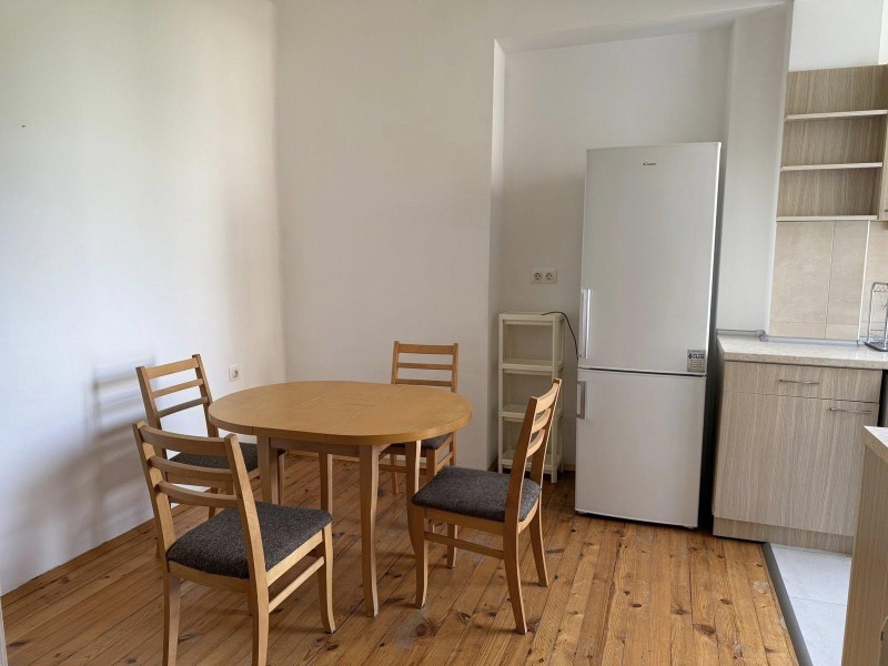 De inchiriat  1 dormitor Sofia , Țentâr , 75 mp | 68064527 - imagine [8]