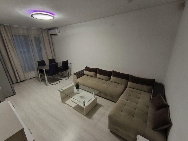 Дава под наем 3-СТАЕН, гр. София, Захарна фабрика