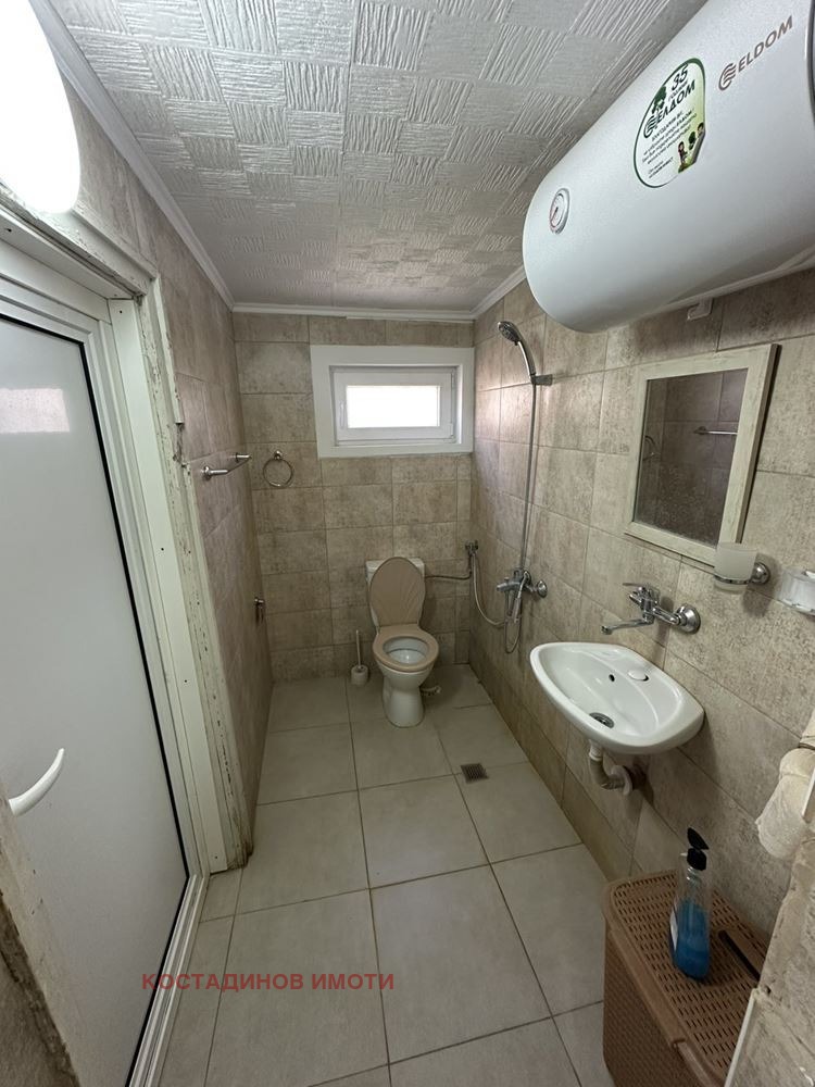 Дава под наем ЕТАЖ ОТ КЪЩА, гр. Пловдив, Център, снимка 14 - Етаж от къща - 53626066