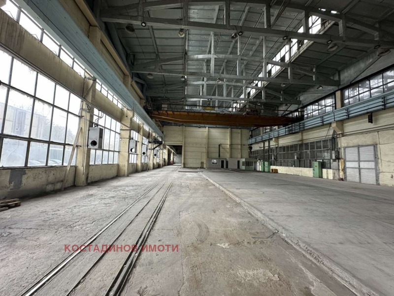 Дава под наем СКЛАД, гр. Пловдив, Индустриална зона - Юг, снимка 11 - Складове - 52461062