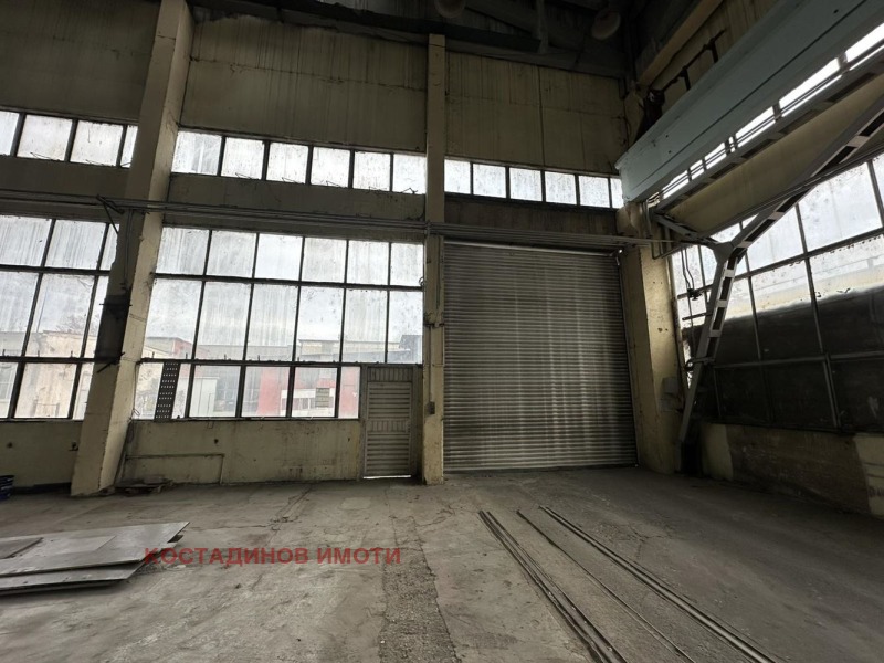 Дава под наем СКЛАД, гр. Пловдив, Индустриална зона - Юг, снимка 12 - Складове - 52461062