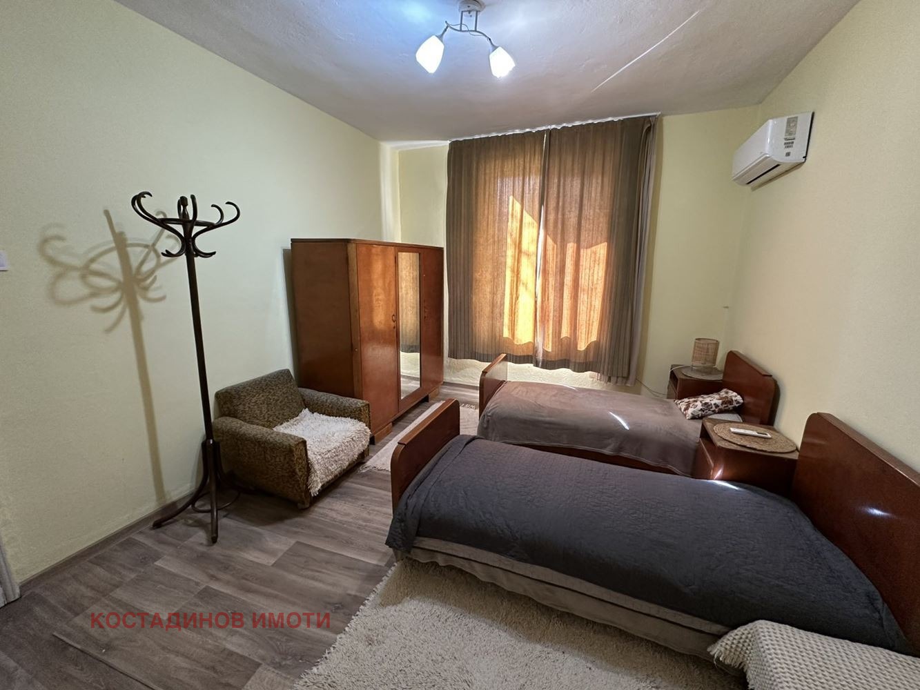 Дава под наем ЕТАЖ ОТ КЪЩА, гр. Пловдив, Център, снимка 9 - Етаж от къща - 53626066