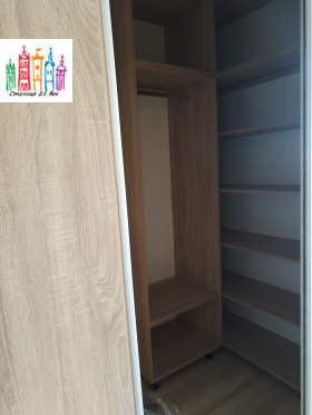 ���� ��� ���� 1-����� | Imot.bg � ����� ������ 6