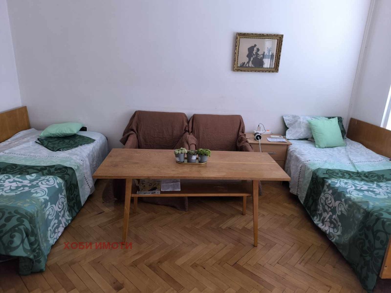 Da affittare  1 camera da letto Plovdiv , Hristo Smirnenski , 65 mq | 21290923