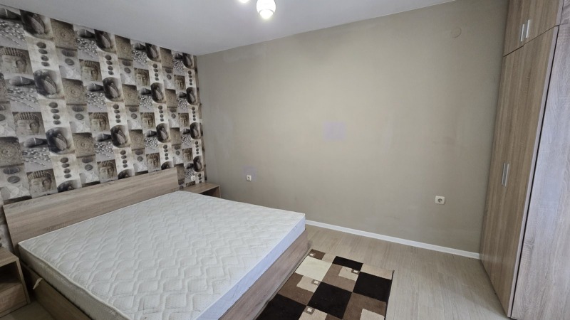 Дава под наем КЪЩА, с. Ябълково, област Кюстендил, снимка 7 - Къщи - 53524700