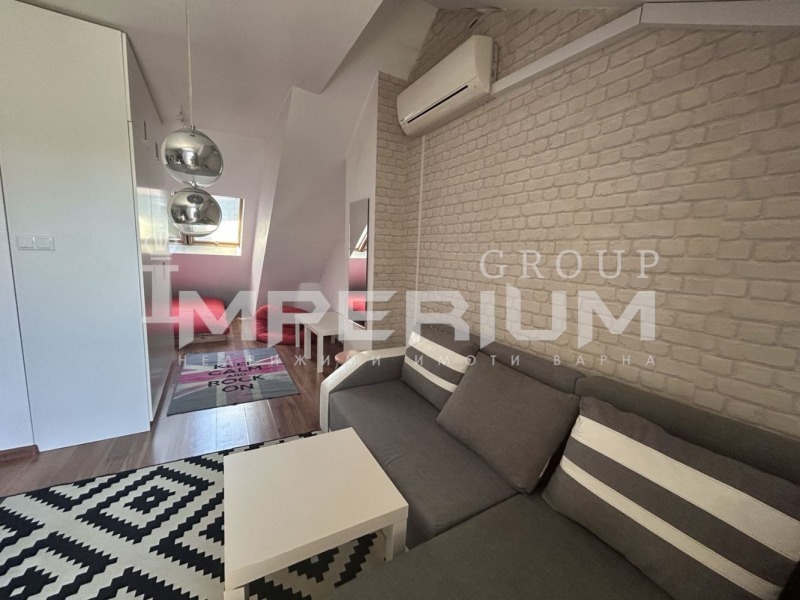 De inchiriat  Studio Varna , Liatno cino Traciia , 45 mp | 69946445 - imagine [2]