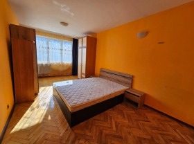 2 camere da letto Razsadnika, Sofia 1