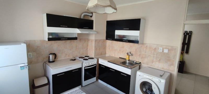 För uthyrning  1 sovrum Sofia , Ljulin 9 , 80 kvm | 49052603 - bild [6]
