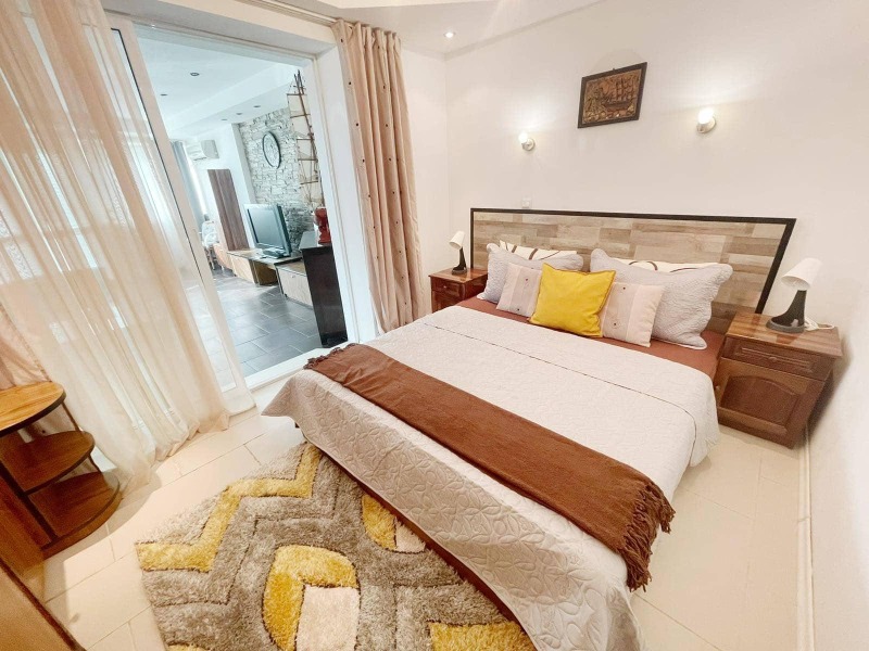 De inchiriat  1 dormitor Varna , Briz , 60 mp | 12767576