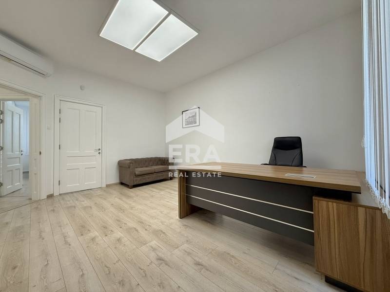 Дава под наем ОФИС, гр. София, Център, снимка 13 - Офиси - 52075075