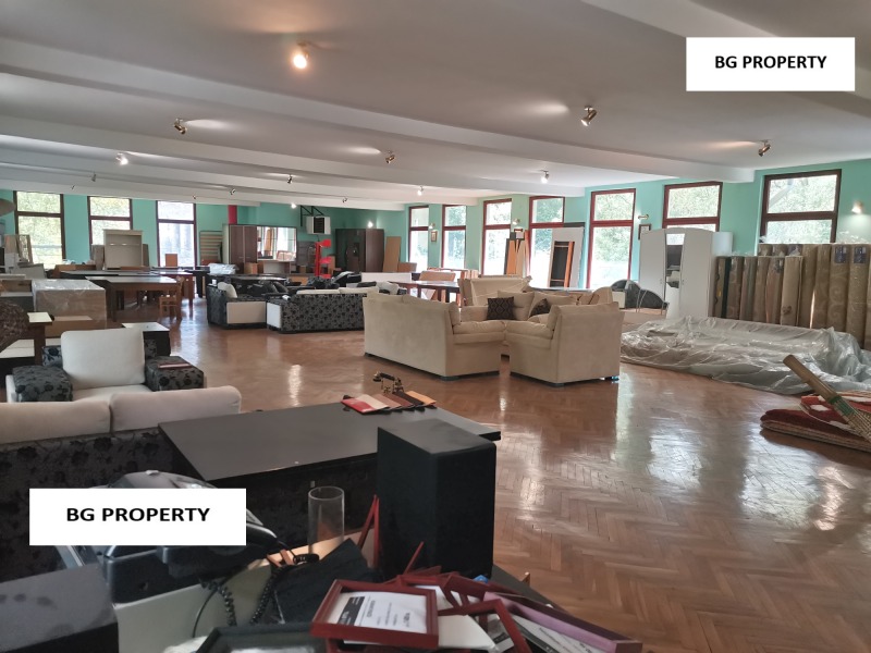 Дава под Наем МАГАЗИН в град София, Център - 310 кв.м / 1 850 € » 3 618.29 лв., БЪЛГАРИЯ ПРОПЪРТИ КОНСУЛТИНГ