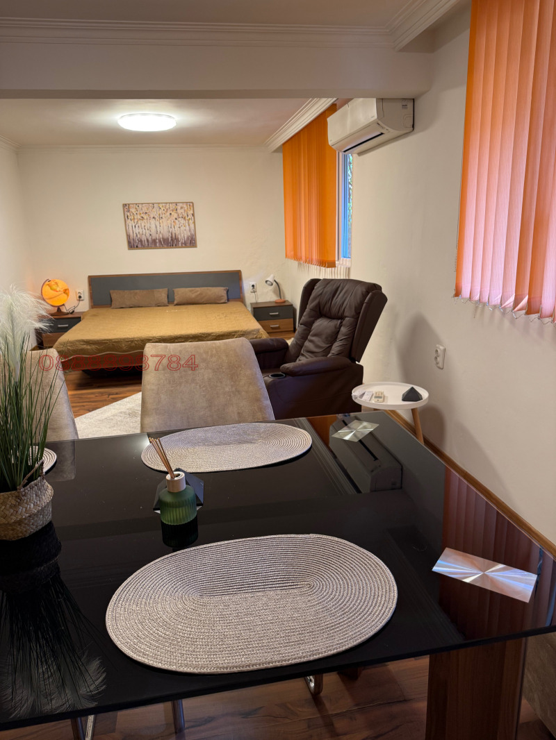 Под наем 2-СТАЕН, град София, Редута • 600 € / 1173.50 лв. • 35605910 1