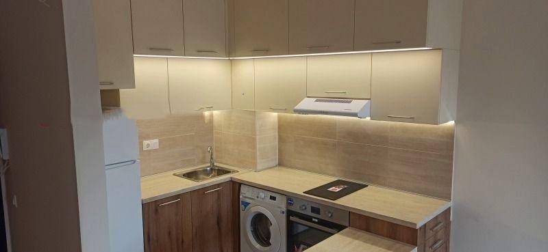 Дава под наем 2-СТАЕН, гр. София, Връбница 1