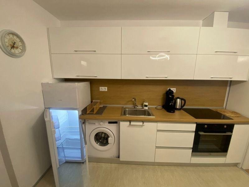 Дава под наем 1-СТАЕН, гр. София, Център, снимка 2 - Апартаменти - 53176616