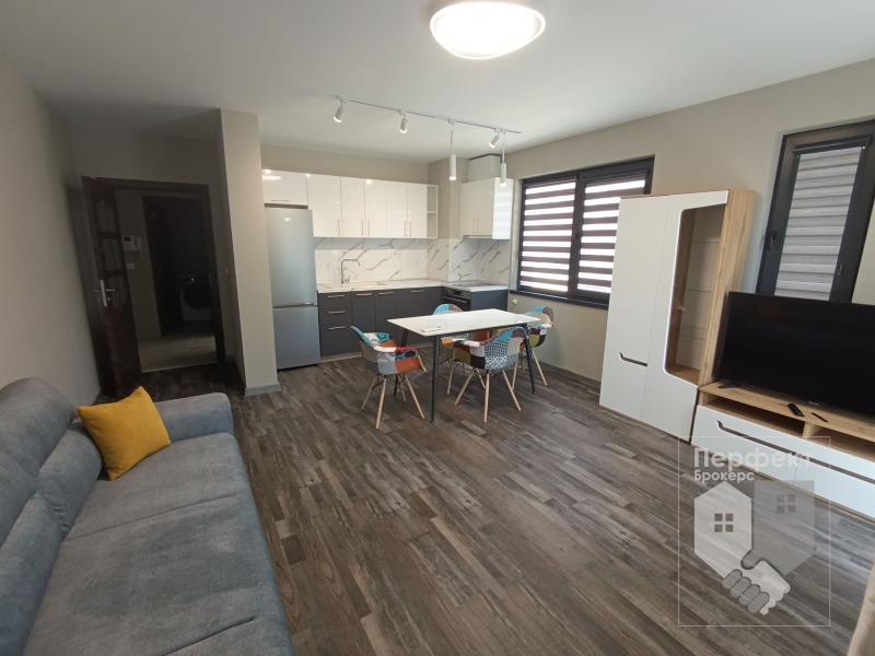 Til leje  1 soveværelse Veliko Tarnovo , Zona B , 55 kvm | 59222848