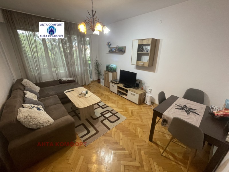 В оренду  2 спальні София , Бъкстон , 75 кв.м | 90216965