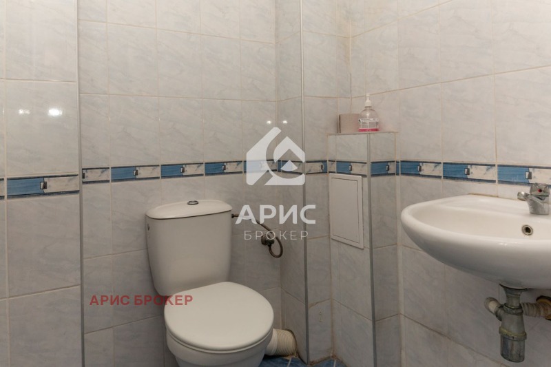 Te huur  Kantoor Plovdiv , Tsentar , 641 m² | 72460763 - afbeelding [12]