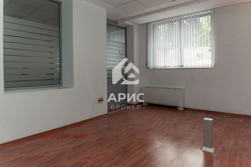 Te huur  Kantoor Plovdiv , Tsentar , 641 m² | 72460763 - afbeelding [4]