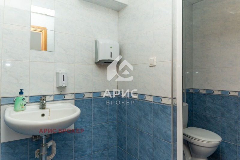 Te huur  Kantoor Plovdiv , Tsentar , 641 m² | 72460763 - afbeelding [15]