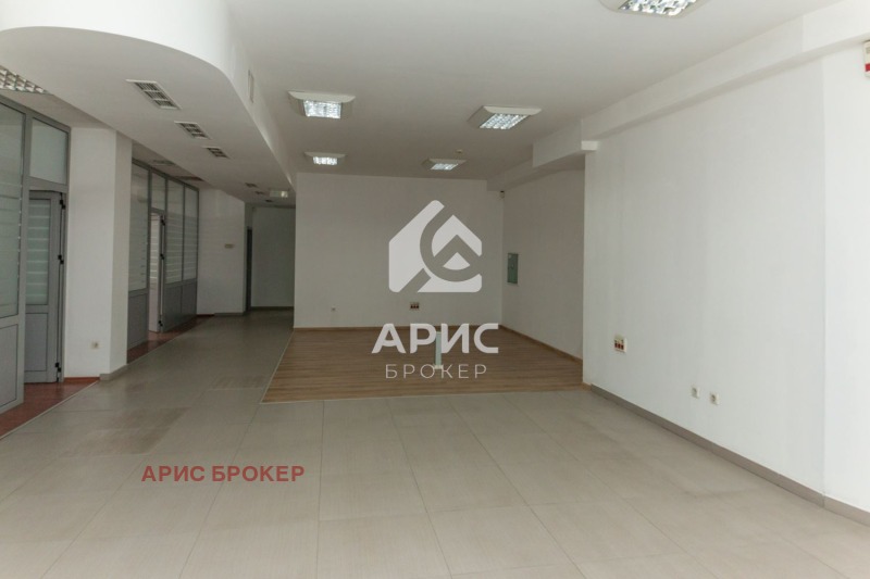 Te huur  Kantoor Plovdiv , Tsentar , 641 m² | 72460763 - afbeelding [3]