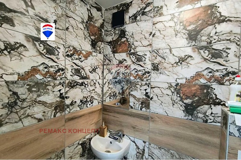 Дава под наем ОФИС, гр. Шумен, Център, снимка 3 - Офиси - 53324651