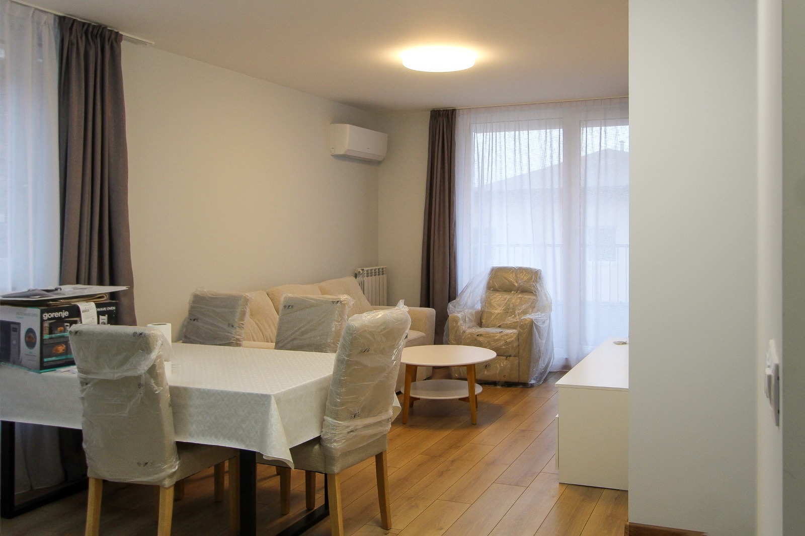 Дава под наем 2-СТАЕН, гр. София, Оборище, снимка 3 - Апартаменти - 54320106