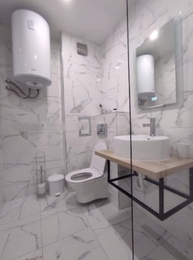 1 quarto Trakiia, Plovdiv 5