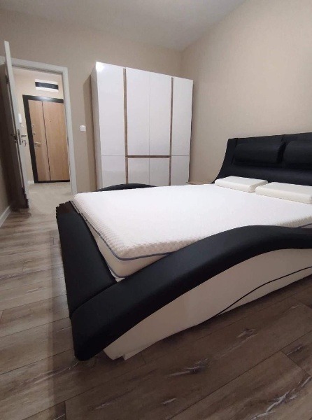 Para alugar  1 quarto Plovdiv , Trakiia , 70 m² | 29237345