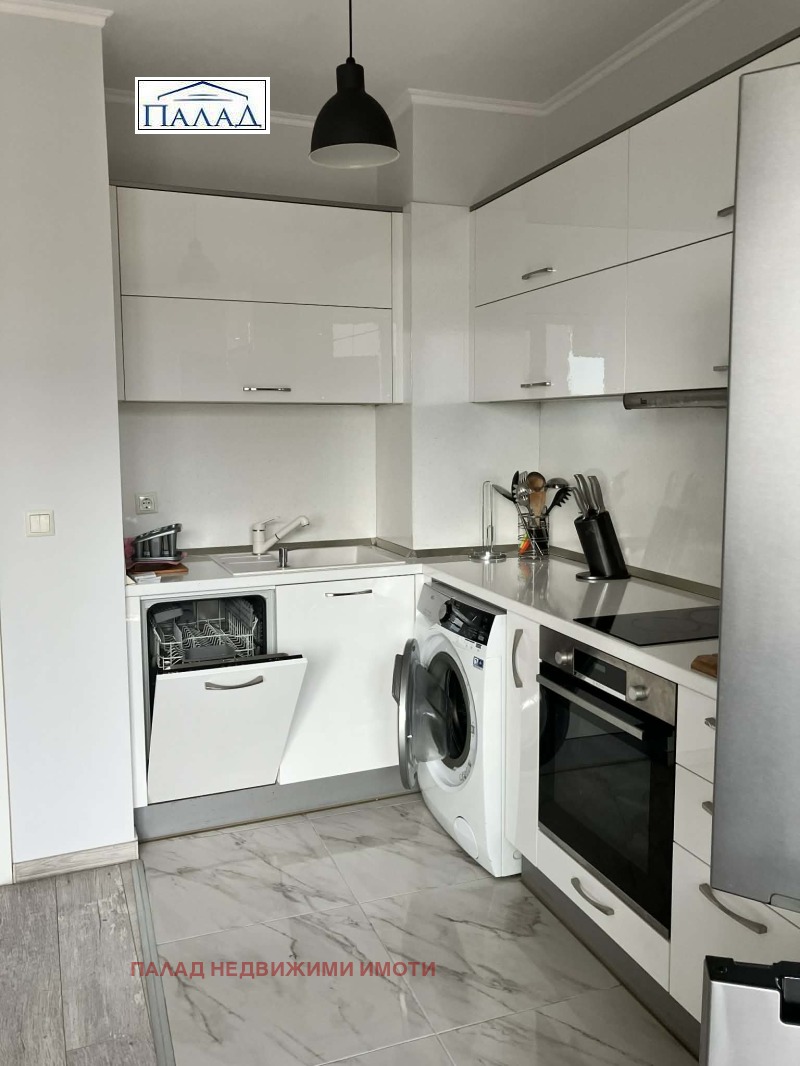 Дава под наем 2-СТАЕН, гр. Варна, Център, снимка 3 - Апартаменти - 52536873