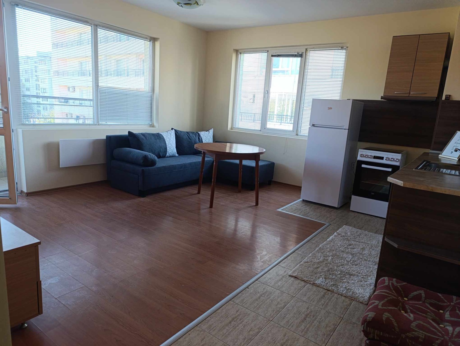 Дава под наем 2-СТАЕН, гр. Варна, Левски 2, снимка 2 - Апартаменти - 53710157