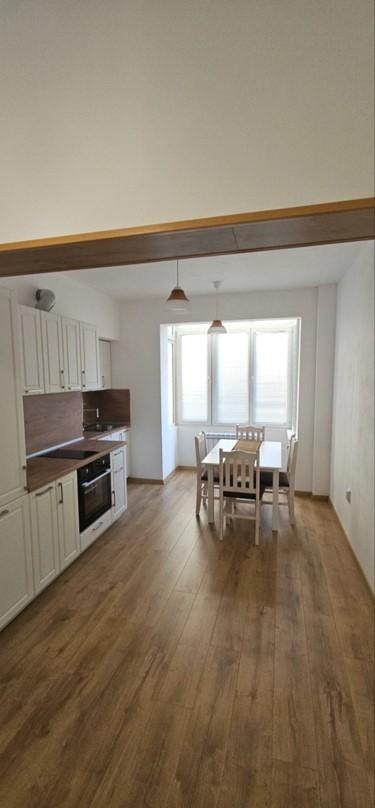 Издаје се  1 спаваћа соба Софија , Центар , 46 м2 | 80471054 - слика [2]