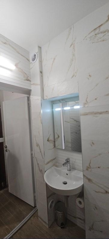 Издаје се  1 спаваћа соба Софија , Центар , 46 м2 | 80471054 - слика [5]