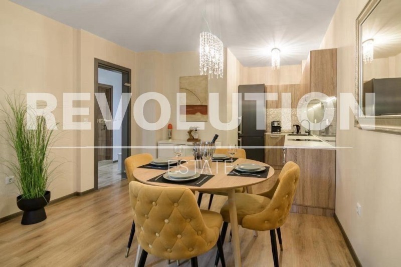 Te huur  2 slaapkamers Varna , Gratska machala , 120 m² | 55879148