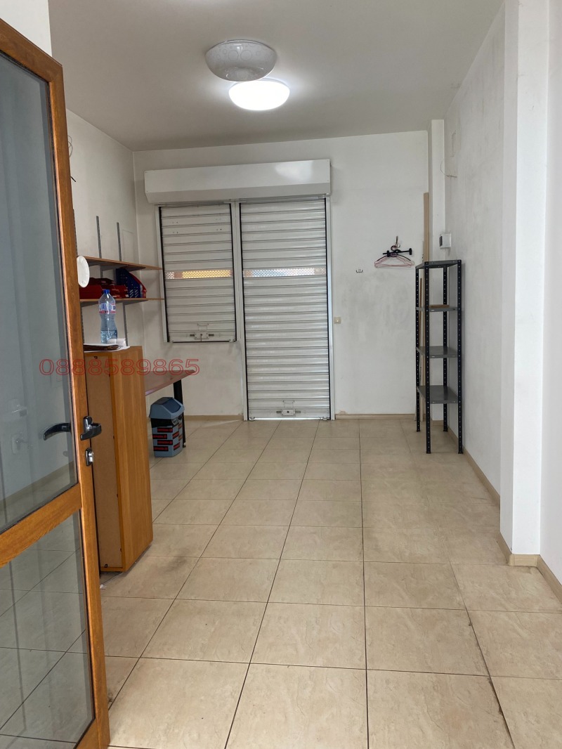 Дава под наем МАГАЗИН, гр. София, Младост 1, снимка 12 - Магазини - 53078343