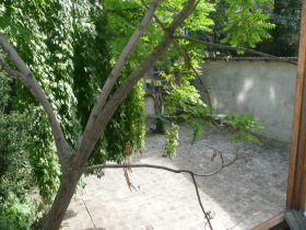 Kontor Tsentar, Sofia 13