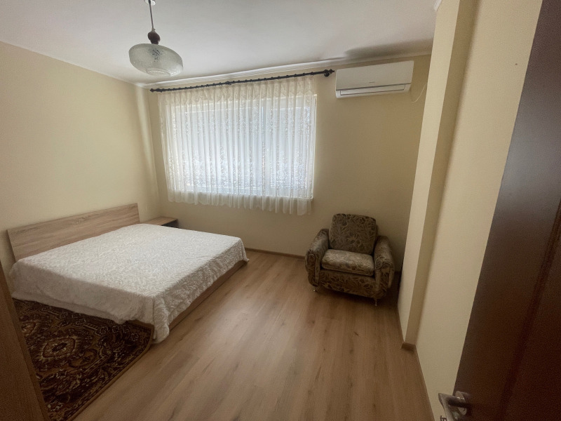 För uthyrning  1 sovrum Ruse , Centar , 55 kvm | 34388102 - bild [10]