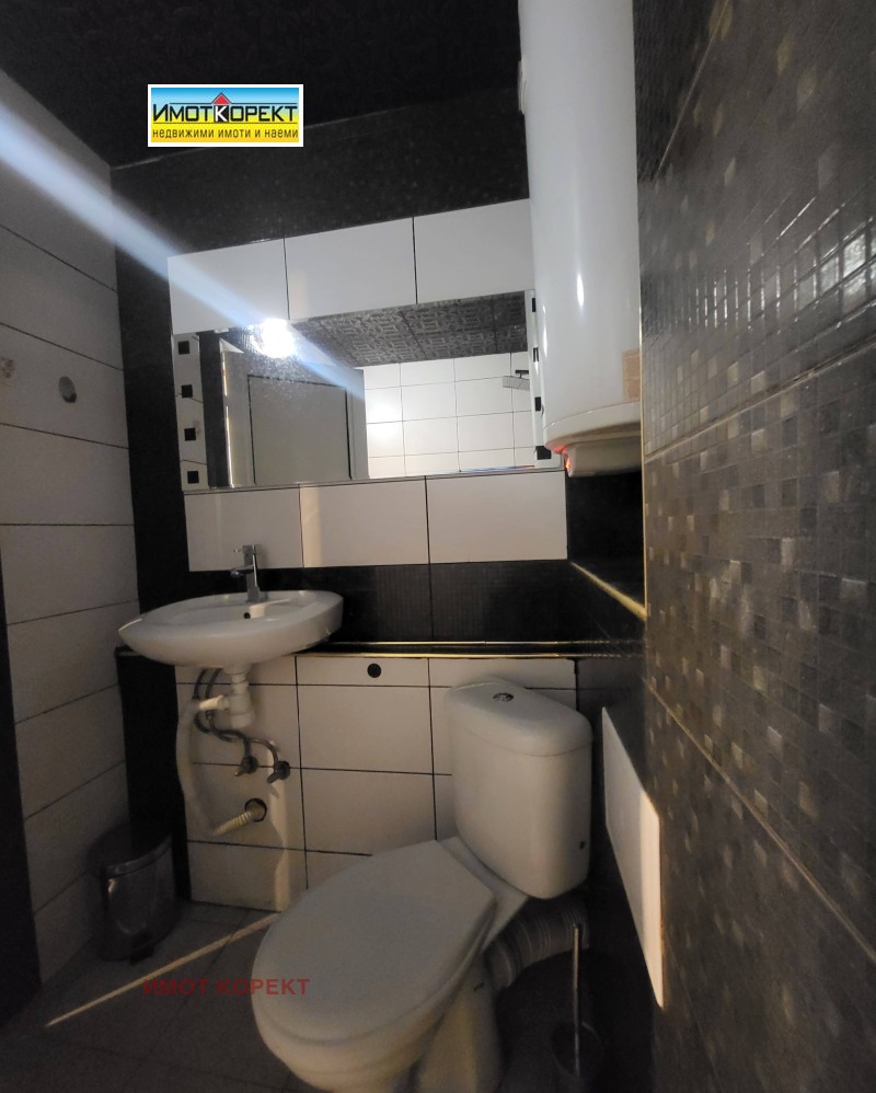 Дава под наем 3-СТАЕН, гр. Пазарджик, Изток, снимка 15 - Апартаменти - 53228856