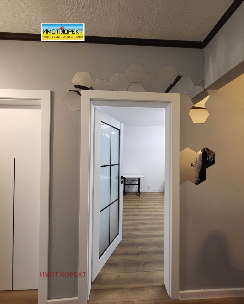 Дава под наем 3-СТАЕН, гр. Пазарджик, Изток, снимка 3 - Апартаменти - 53228856