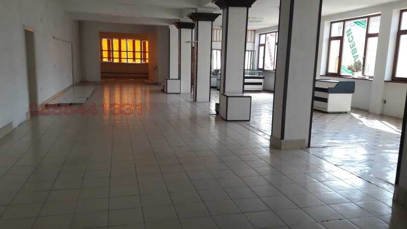 Дава под наем БИЗНЕС ИМОТ, гр. Смолян, Стар център, снимка 8 - Други - 52784471