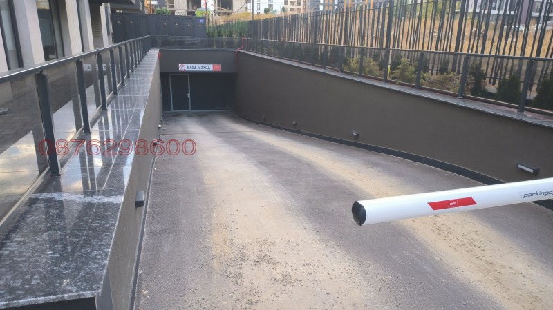 Дава под наем ГАРАЖ, ПАРКОМЯСТО, гр. София, Малинова долина, снимка 5 - Гаражи и паркоместа - 53041305