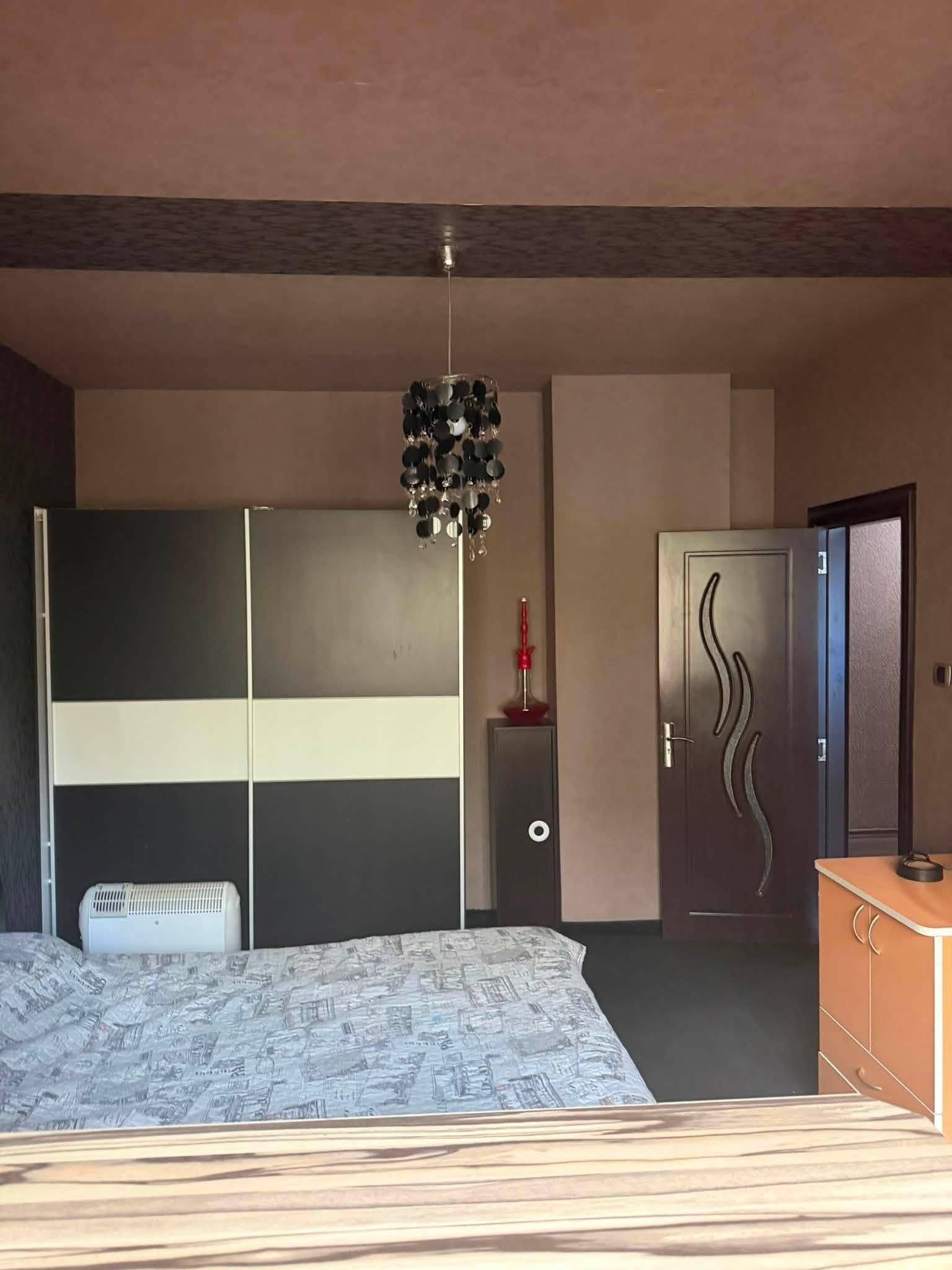 Дава под наем 3-СТАЕН, гр. София, Света Троица, снимка 5 - Апартаменти - 55320399