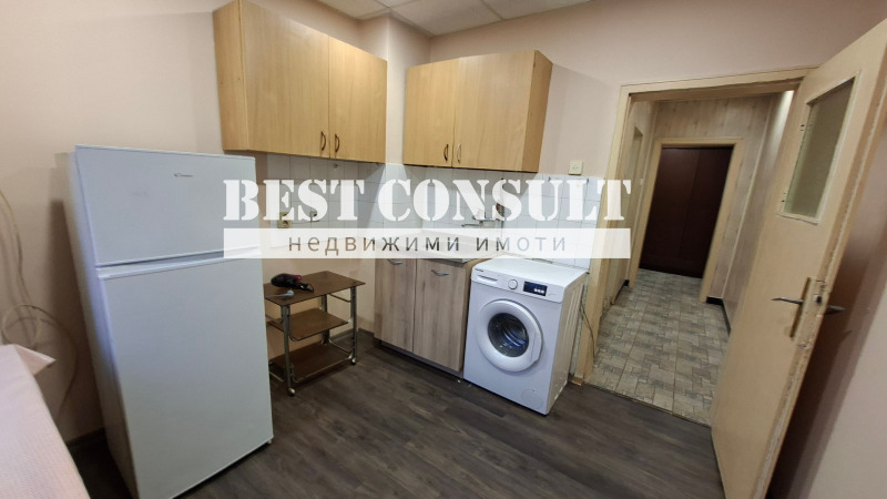 Дава под наем 2-СТАЕН, гр. Русе, Цветница