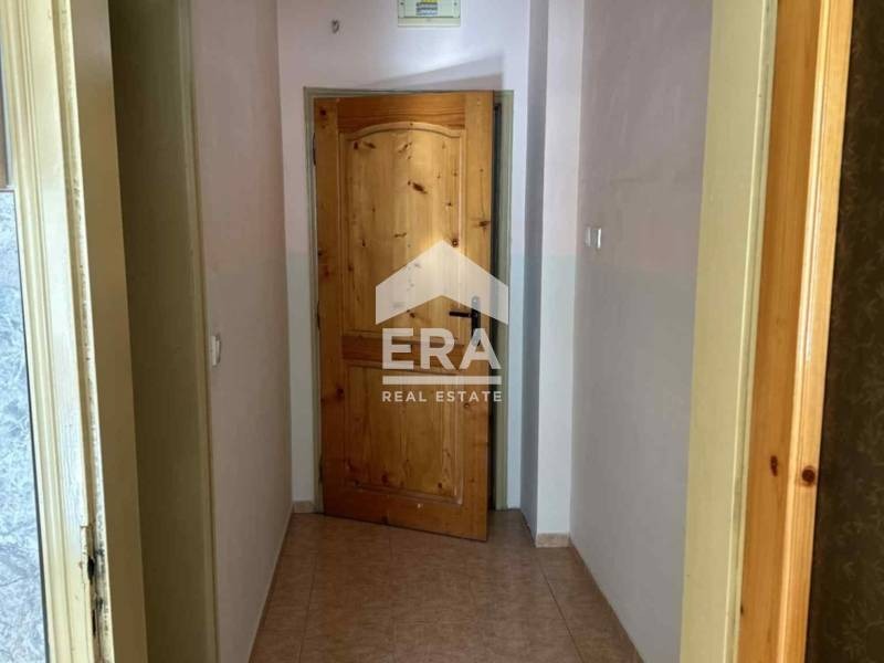 Дава под наем 2-СТАЕН, гр. Хасково, Център, снимка 9 - Апартаменти - 53321686