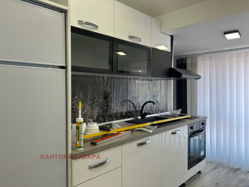 For Rent  2 bedroom Varna , Tsentar , 80 sq.m | 41729317